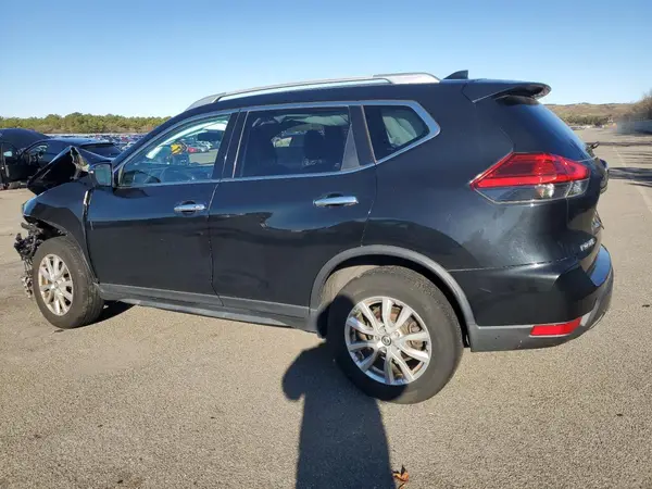 JN8AT2MV9HW005272 2017 NISSAN ROGUE - Image 2