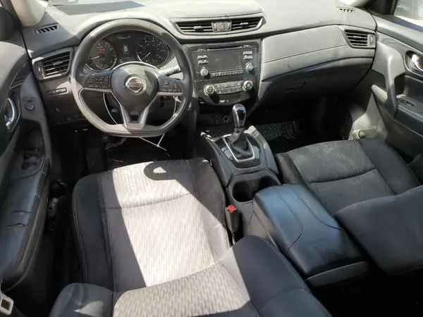 JN8AT2MV9HW005952 2017 NISSAN ROGUE - Image 8