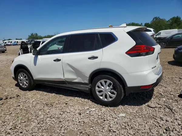 JN8AT2MV9HW007006 2017 NISSAN ROGUE - Image 2