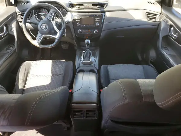 JN8AT2MV9HW007006 2017 NISSAN ROGUE - Image 8