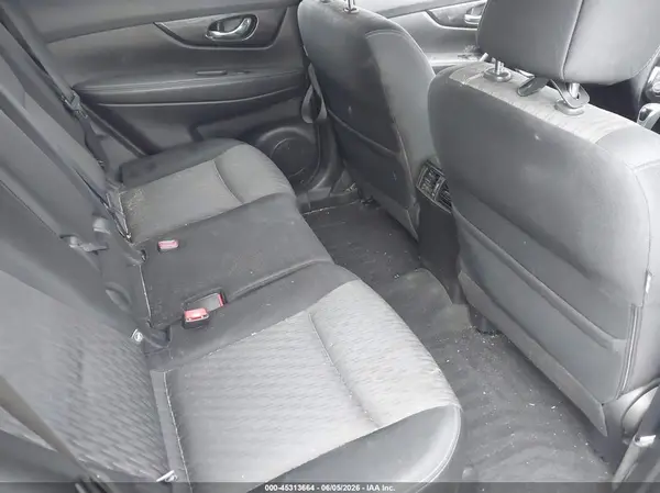 JN8AT2MV9HW008057 2017 NISSAN ROGUE - Image 8