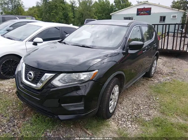 JN8AT2MV9HW008740 2017 NISSAN ROGUE - Image 2