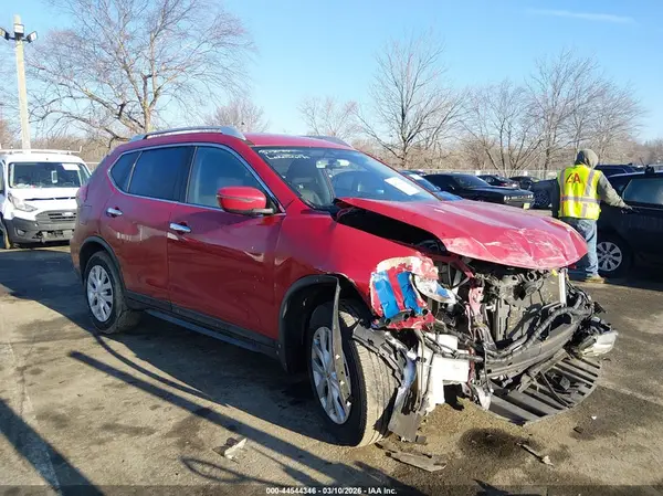 JN8AT2MV9HW010276 2017 NISSAN ROGUE - Image 1