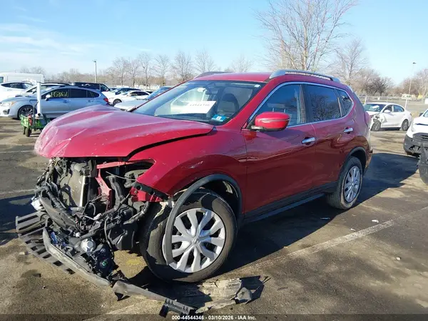 JN8AT2MV9HW010276 2017 NISSAN ROGUE - Image 2