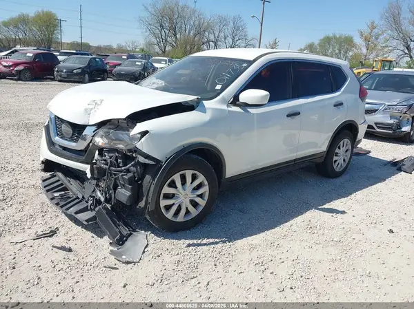 JN8AT2MV9HW011735 2017 NISSAN ROGUE - Image 2