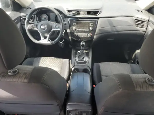 JN8AT2MV9HW012187 2017 NISSAN ROGUE - Image 8