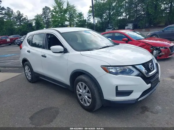 JN8AT2MV9HW012237 2017 NISSAN ROGUE - Image 1