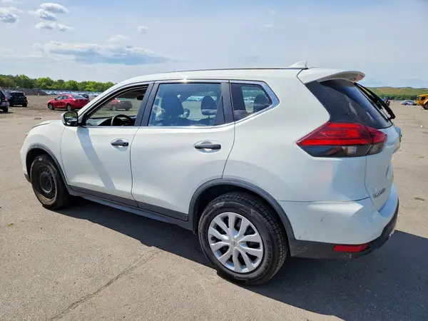 JN8AT2MV9HW012528 2017 NISSAN ROGUE - Image 2