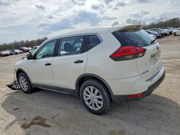 JN8AT2MV9HW014487 2017 NISSAN ROGUE - Image 2