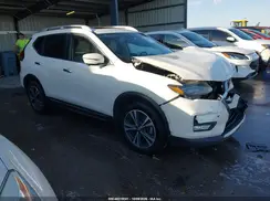 JN8AT2MV9HW018183 2017 NISSAN ROGUE