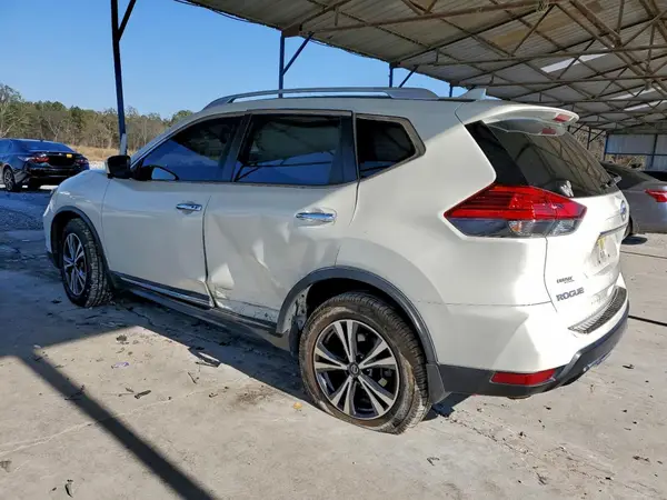 JN8AT2MV9HW251125 2017 NISSAN ROGUE - Image 2