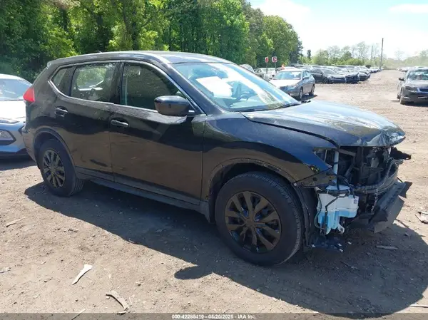 JN8AT2MV9HW254316 2017 NISSAN ROGUE - Image 1