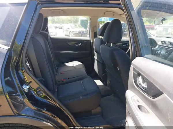 JN8AT2MV9HW254316 2017 NISSAN ROGUE - Image 8