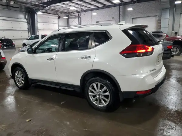 JN8AT2MV9HW255630 2017 NISSAN ROGUE - Image 2