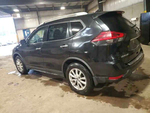 JN8AT2MV9HW257507 2017 NISSAN ROGUE - Image 2
