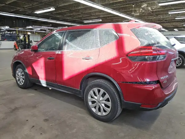 JN8AT2MV9HW261136 2017 NISSAN ROGUE - Image 2