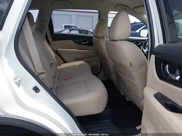 JN8AT2MV9HW265073 2017 NISSAN ROGUE - Image 8