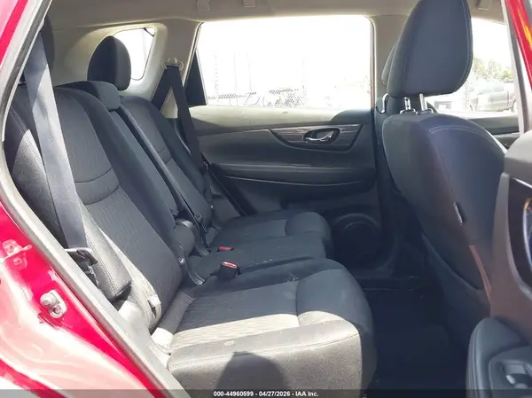 JN8AT2MV9HW265722 2017 NISSAN ROGUE - Image 8