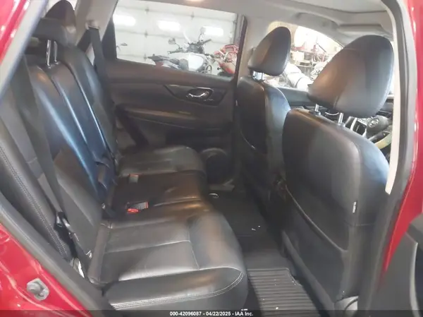JN8AT2MV9HW270354 2017 NISSAN ROGUE - Image 8