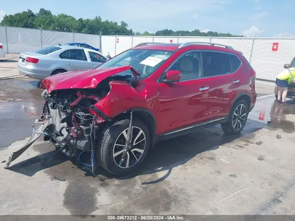 JN8AT2MV9HW270743 2017 NISSAN ROGUE - Image 2