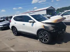 JN8AT2MV9HW271620 2017 NISSAN ROGUE