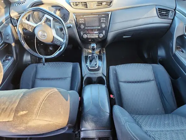 JN8AT2MV9HW271889 2017 NISSAN ROGUE - Image 8