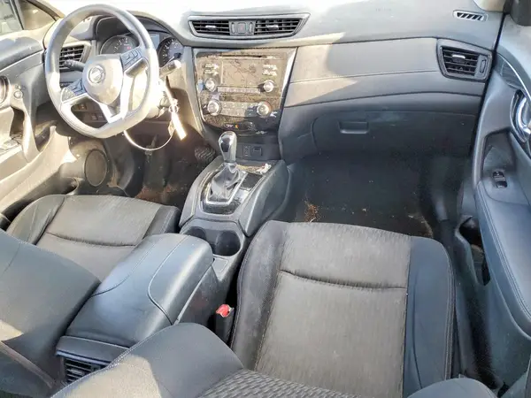 JN8AT2MV9HW272833 2017 NISSAN ROGUE - Image 8