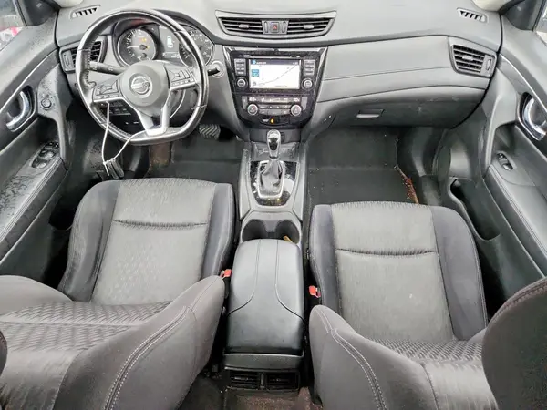 JN8AT2MV9HW281015 2017 NISSAN ROGUE - Image 8