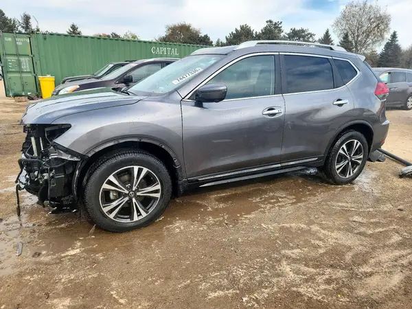 JN8AT2MV9HW281192 2017 NISSAN ROGUE - Image 1