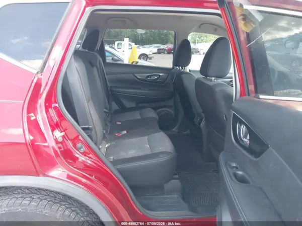 JN8AT2MV9HW286084 2017 NISSAN ROGUE - Image 8