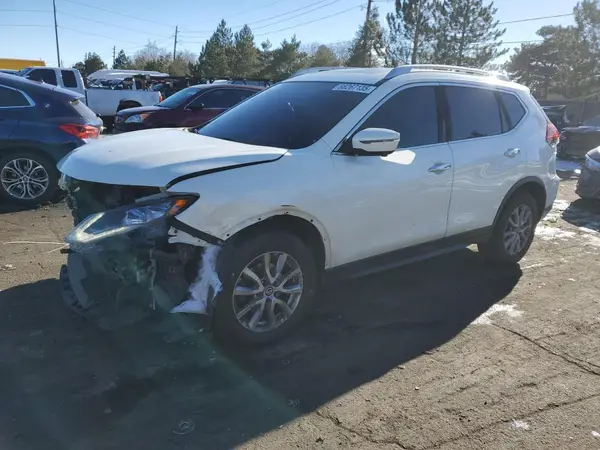 JN8AT2MV9JW303164 2018 NISSAN ROGUE - Image 1