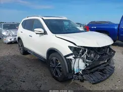 JN8AT2MV9JW305089 2018 NISSAN ROGUE