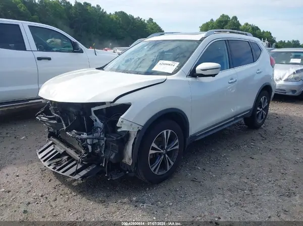 JN8AT2MV9JW305089 2018 NISSAN ROGUE - Image 2