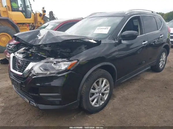 JN8AT2MV9JW306274 2018 NISSAN ROGUE - Image 2
