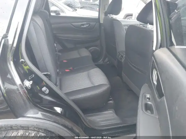 JN8AT2MV9JW306274 2018 NISSAN ROGUE - Image 8
