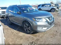 JN8AT2MV9JW309546 2018 NISSAN ROGUE