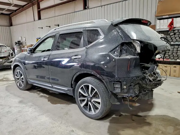 JN8AT2MV9JW310275 2018 NISSAN ROGUE - Image 2