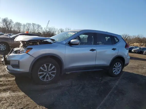 JN8AT2MV9JW313581 2018 NISSAN ROGUE - Image 1
