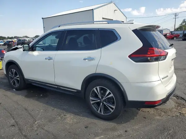 JN8AT2MV9JW316304 2018 NISSAN ROGUE - Image 2
