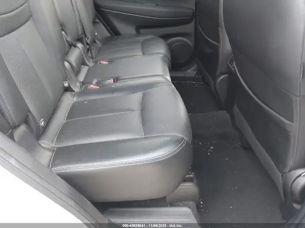 JN8AT2MV9JW318201 2018 NISSAN ROGUE - Image 8