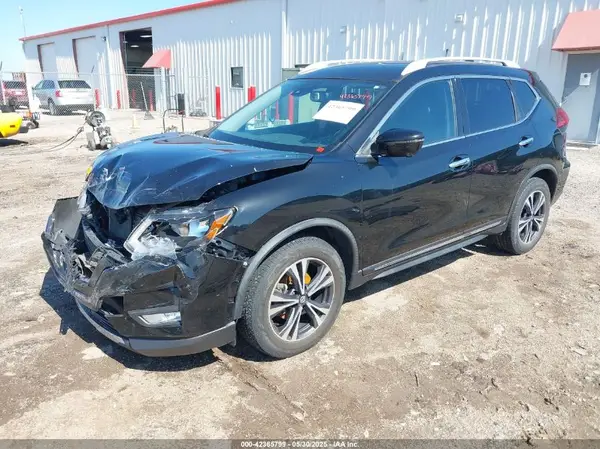 JN8AT2MV9JW318392 2018 NISSAN ROGUE - Image 2