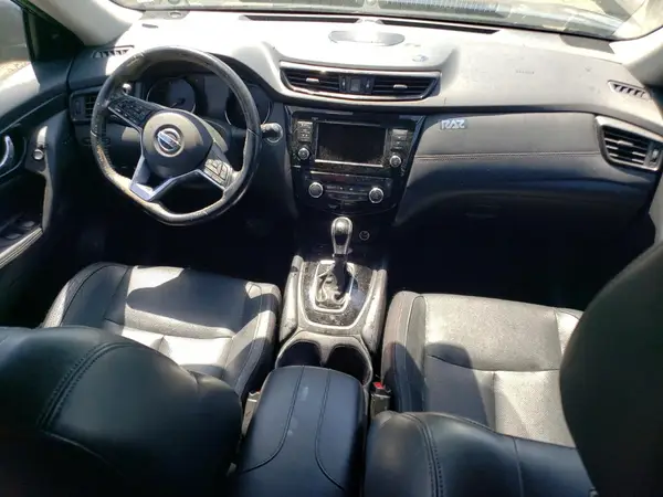 JN8AT2MV9JW318800 2018 NISSAN ROGUE - Image 8