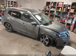 JN8AT2MV9JW318974 2018 NISSAN ROGUE