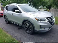 JN8AT2MV9JW320224 2018 NISSAN ROGUE