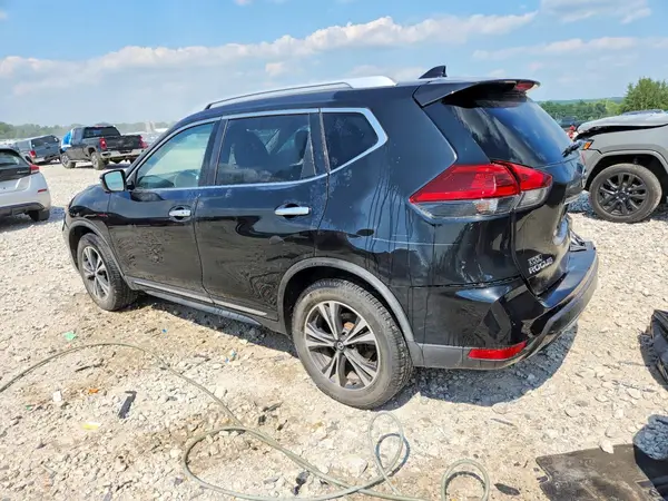JN8AT2MV9JW321504 2018 NISSAN ROGUE - Image 2