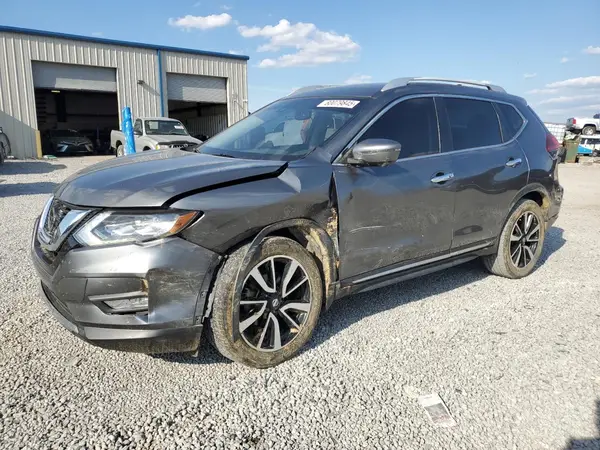 JN8AT2MV9JW324533 2018 NISSAN ROGUE - Image 1