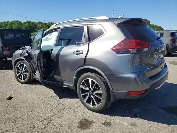 JN8AT2MV9JW326945 2018 NISSAN ROGUE - Image 2