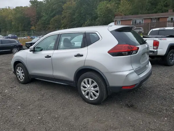 JN8AT2MV9JW329344 2018 NISSAN ROGUE - Image 2