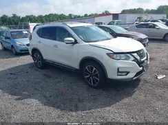 JN8AT2MV9JW341090 2018 NISSAN ROGUE