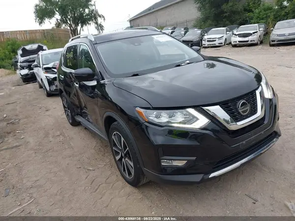 JN8AT2MV9JW342580 2018 NISSAN ROGUE - Image 1